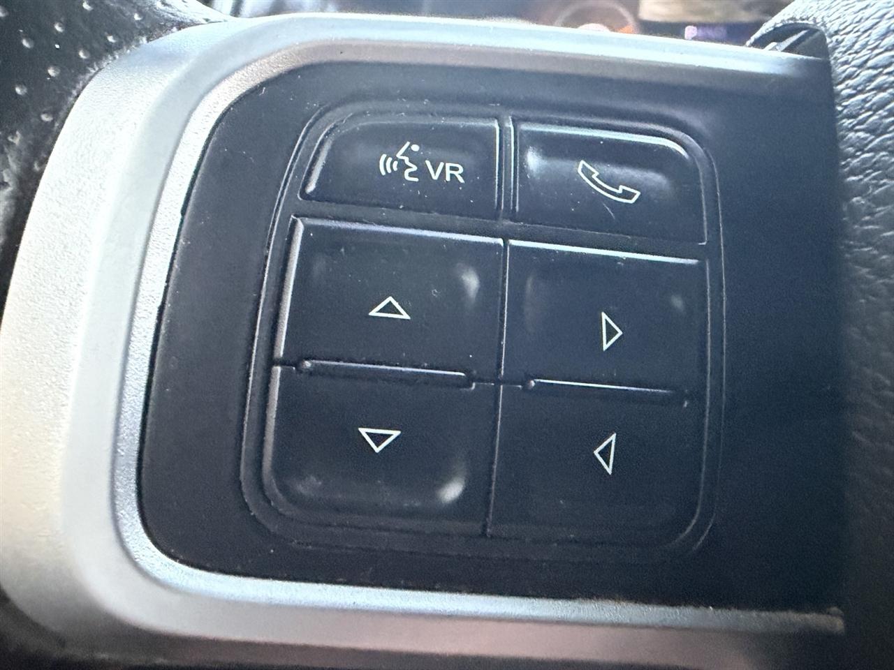 RAM 2500 Big Horn Crew Cab 4WD 2021