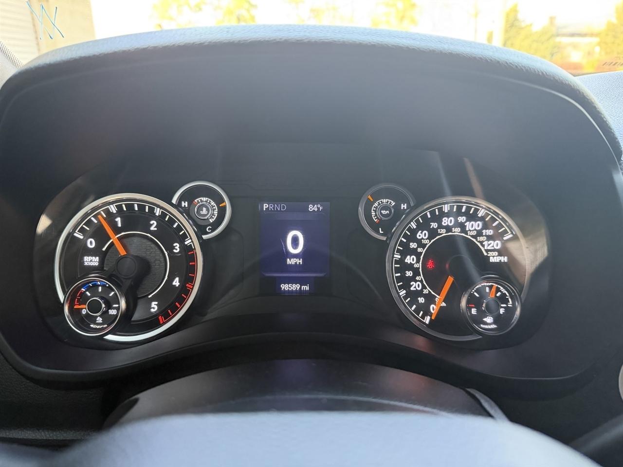 RAM 2500 Big Horn Crew Cab 4WD 2021