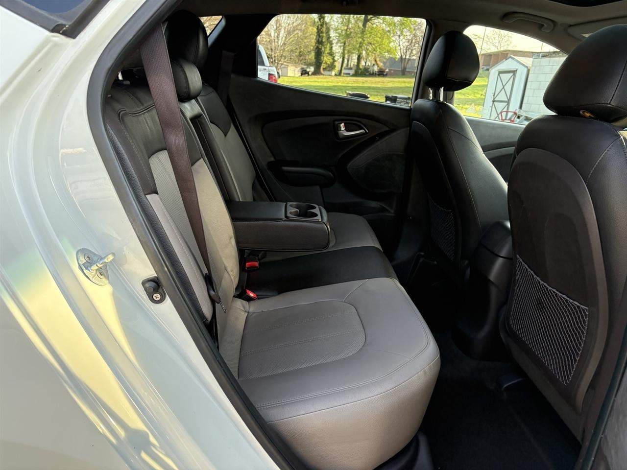 Hyundai Tucson GL Auto FWD 2012