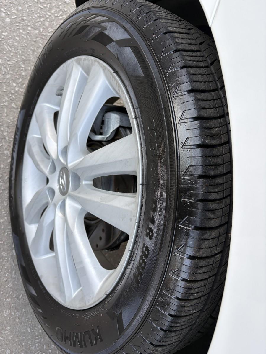 Hyundai Tucson GL Auto FWD 2012