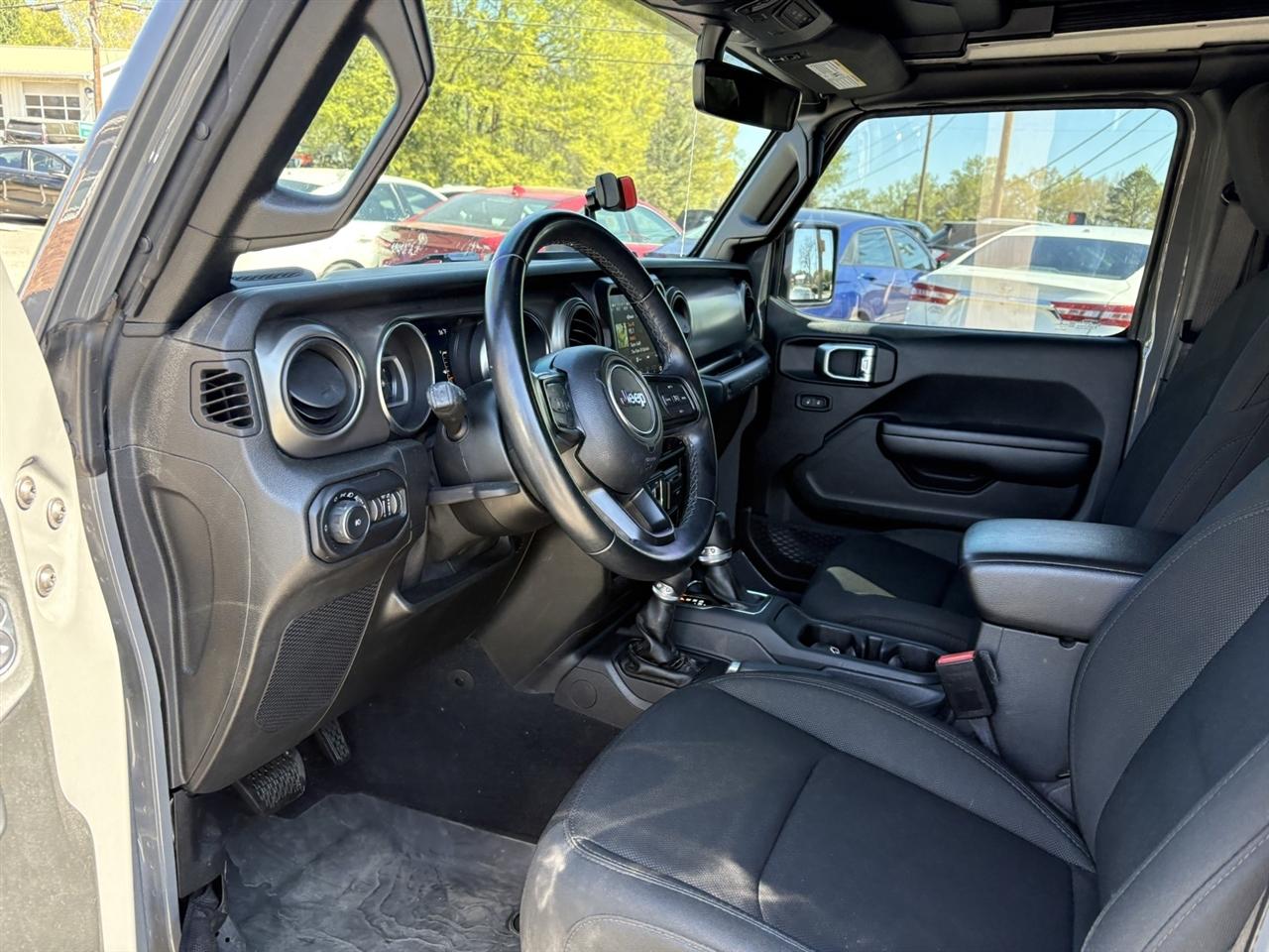 Jeep Wrangler Unlimited Sport 2021