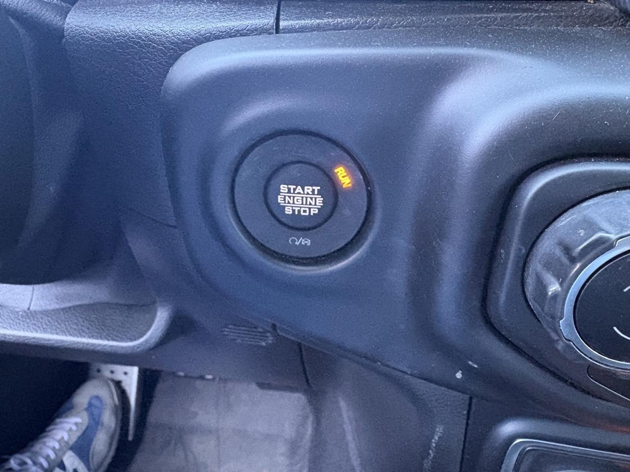 Jeep Wrangler Unlimited Sport 2021