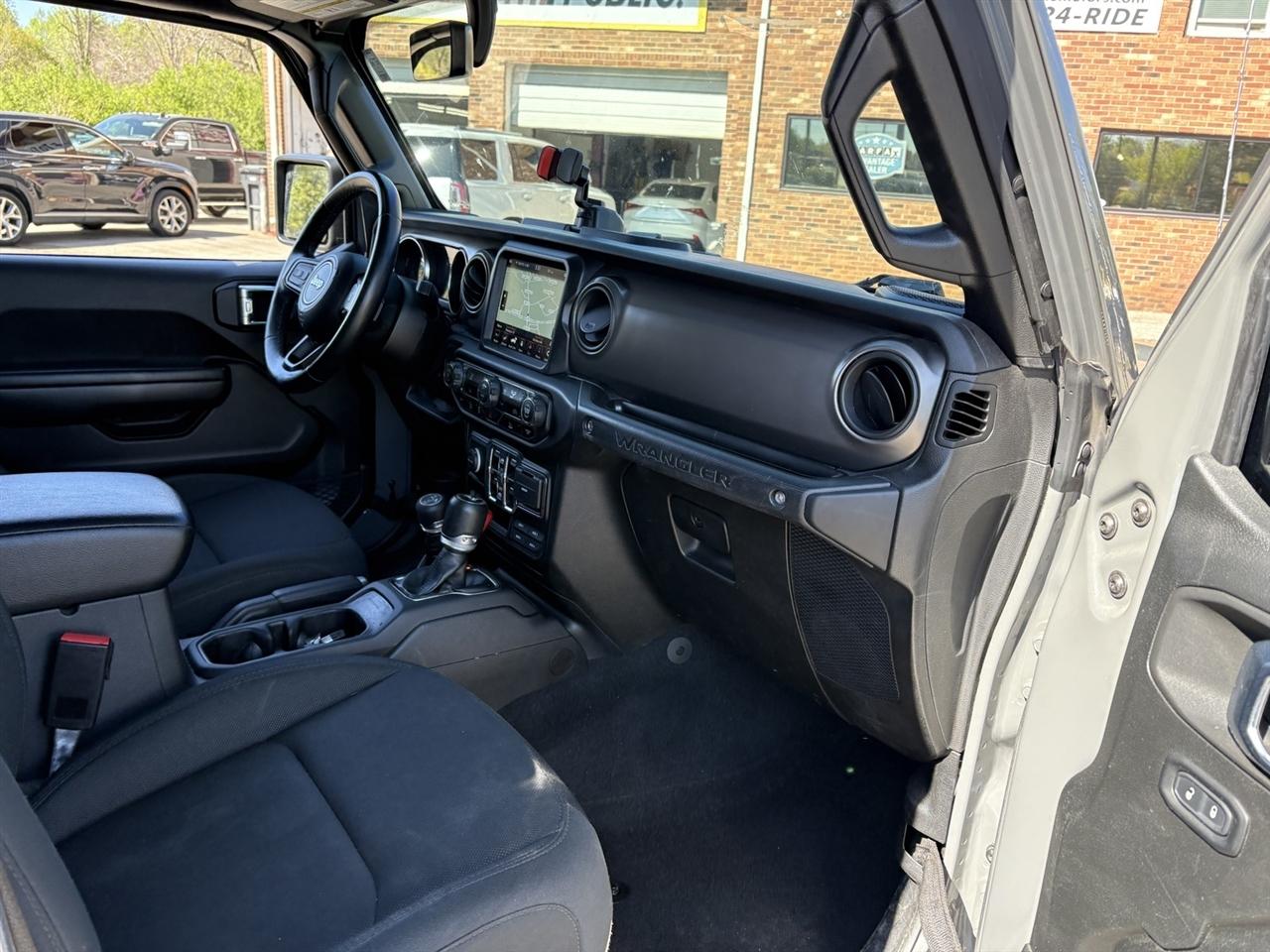 Jeep Wrangler Unlimited Sport 2021