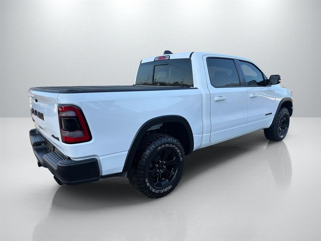 RAM 1500 Rebel Crew Cab SB 4WD 2021