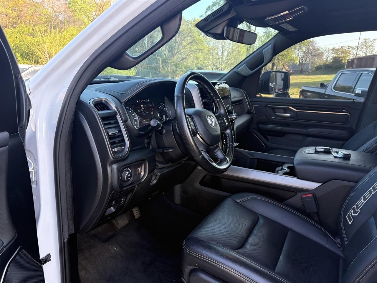 RAM 1500 Rebel Crew Cab SB 4WD 2021