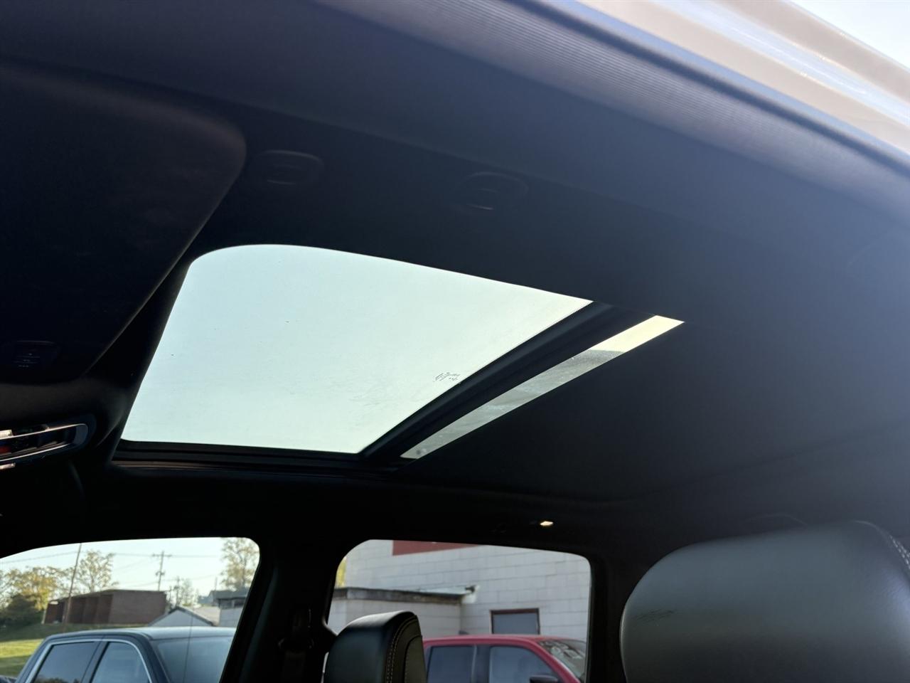 RAM 1500 Rebel Crew Cab SB 4WD 2021