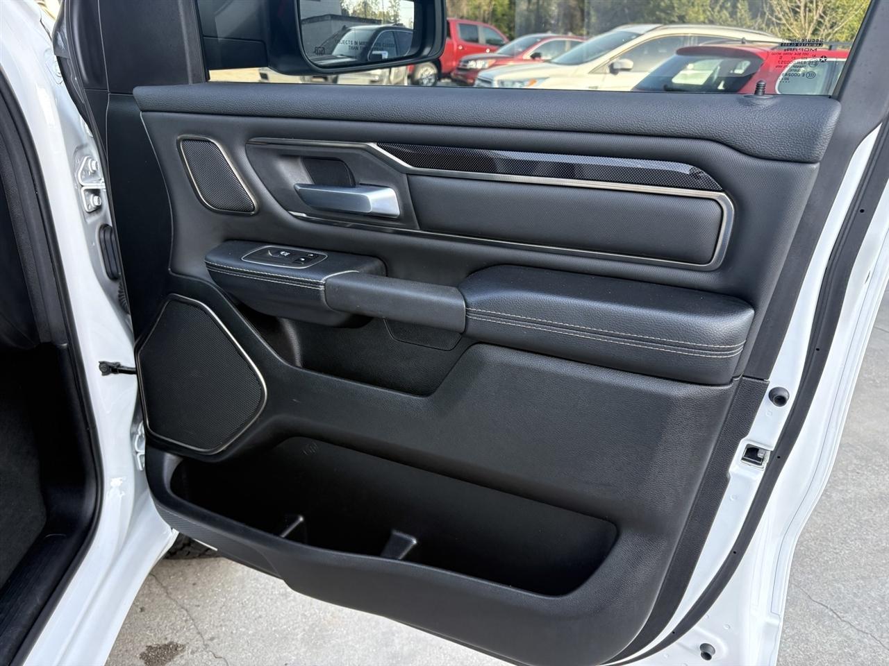 RAM 1500 Rebel Crew Cab SB 4WD 2021