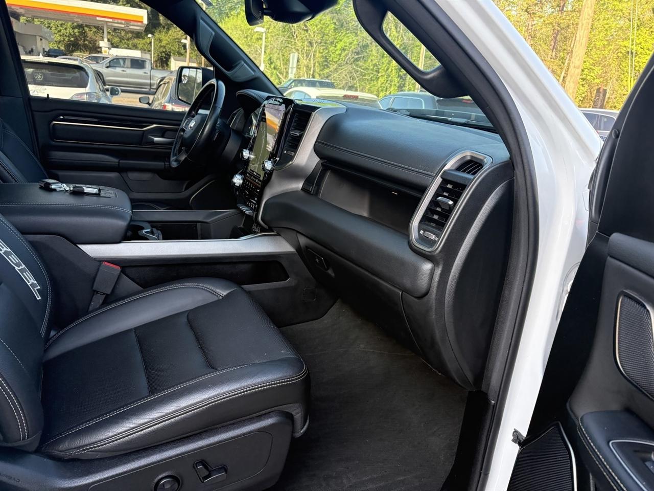 RAM 1500 Rebel Crew Cab SB 4WD 2021