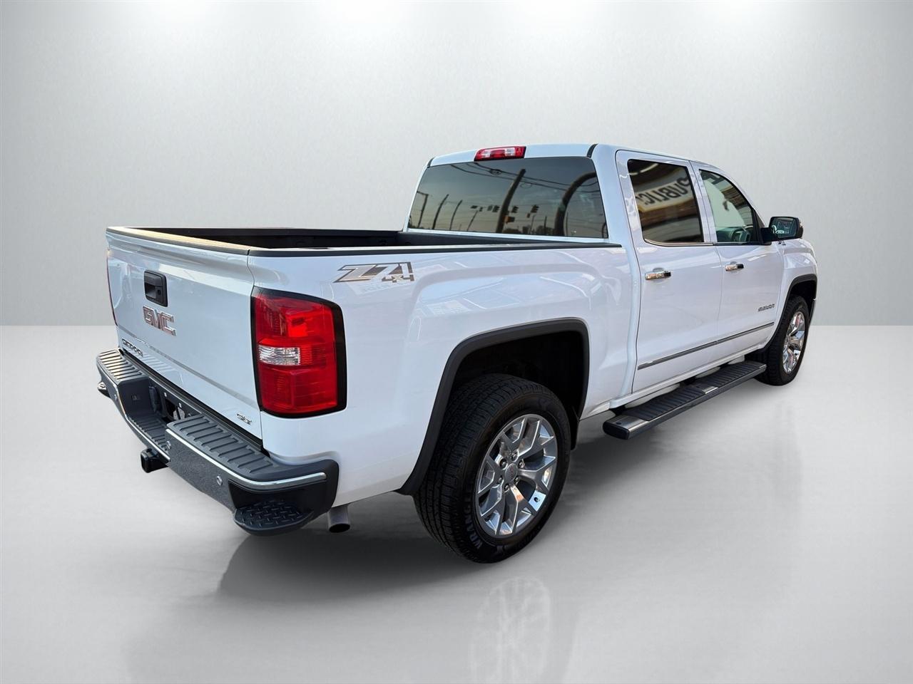 GMC Sierra 1500 SLT Crew Cab Short Box 4WD 2015