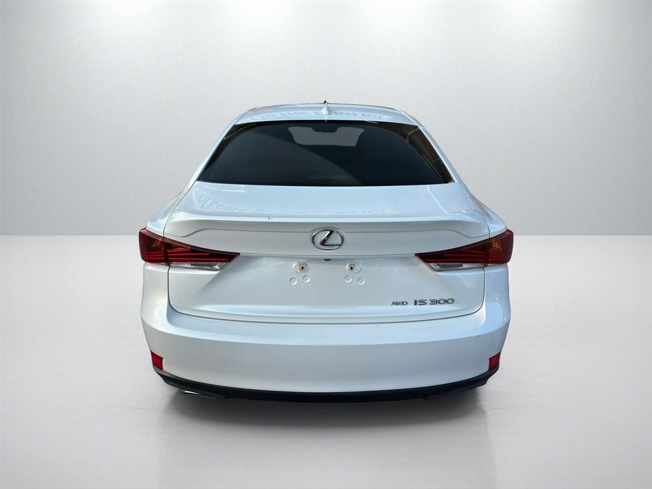 Lexus IS 300 AWD 2017