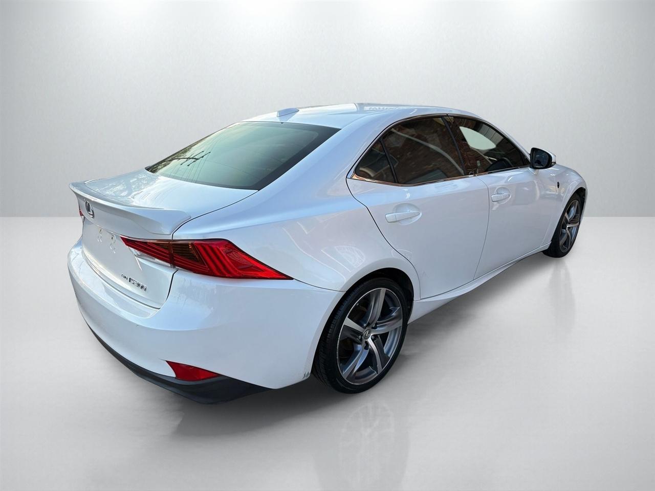 Lexus IS 300 AWD 2017