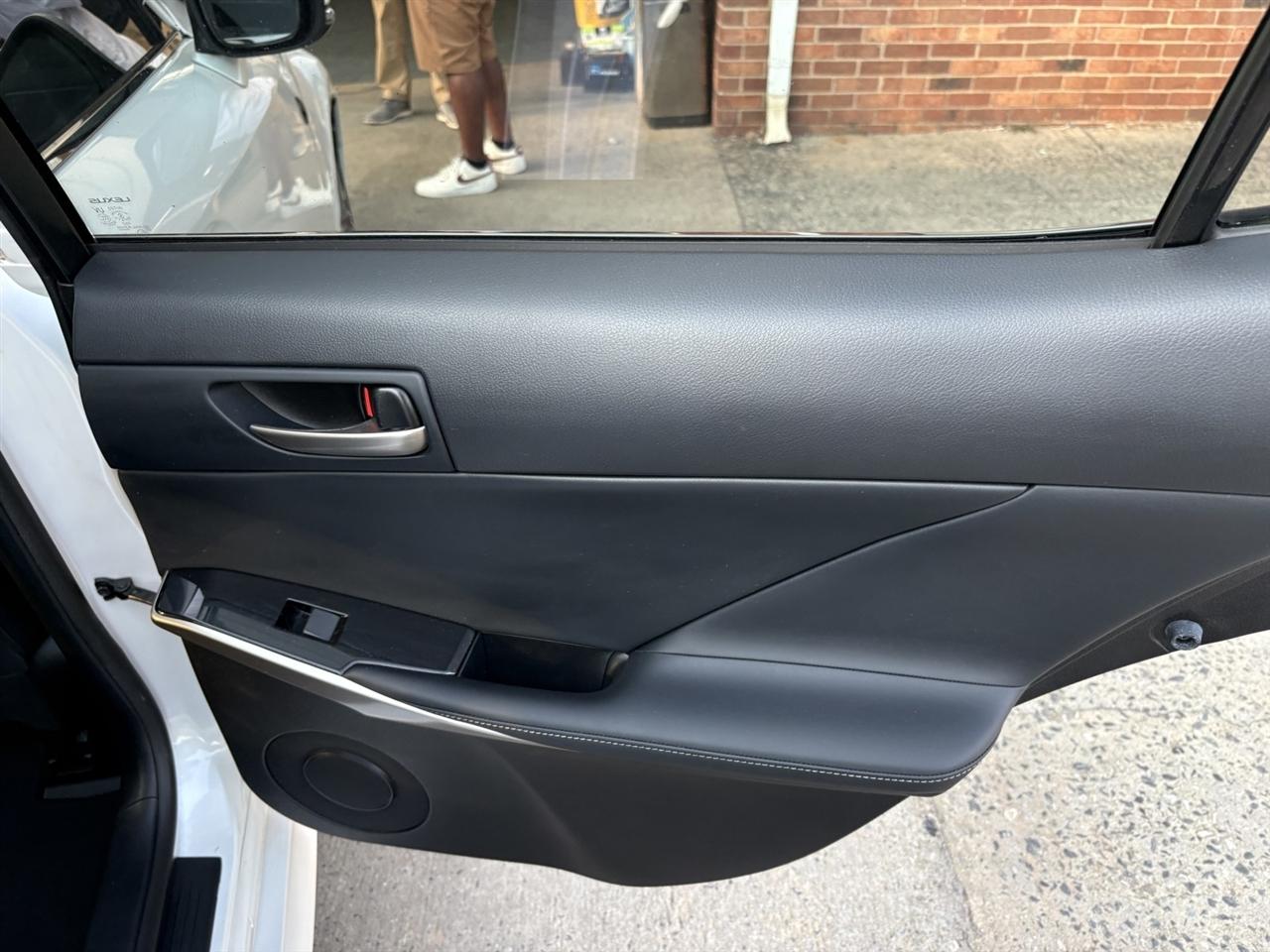 Lexus IS 300 AWD 2017