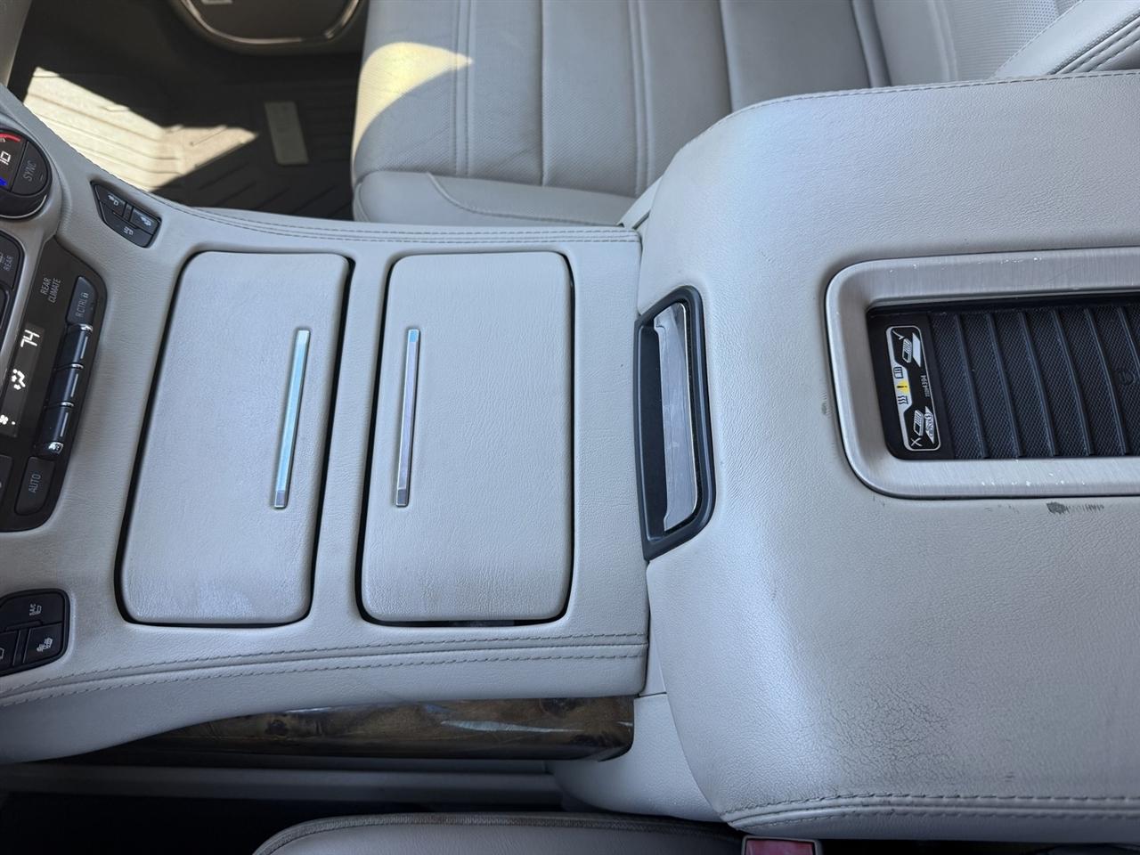 GMC Yukon Denali 2WD 2016