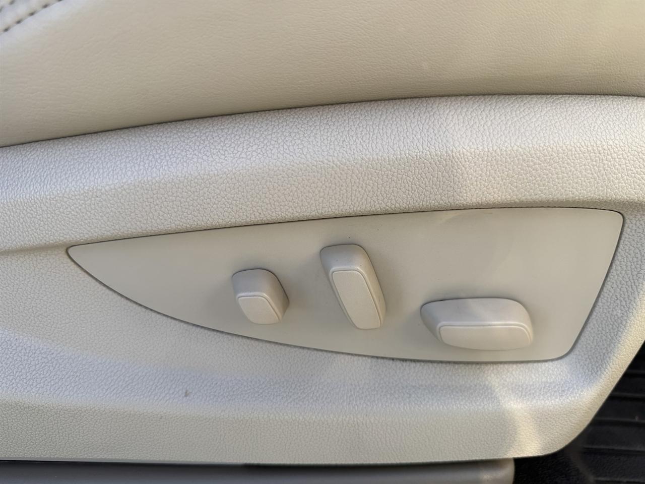 GMC Yukon Denali 2WD 2016