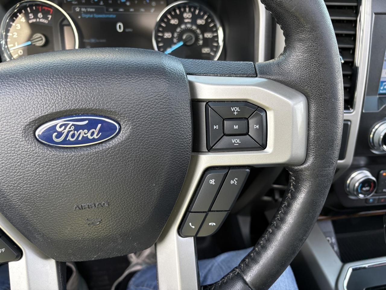 Ford F-150 Lariat 4WD SuperCrew 5.5' Box 2019