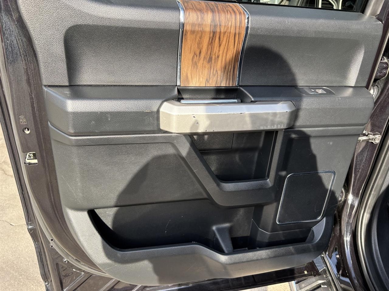 Ford F-150 Lariat 4WD SuperCrew 5.5' Box 2019