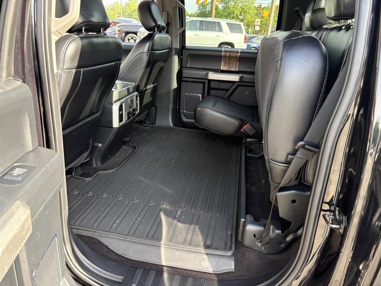 Ford F-150 Lariat 4WD SuperCrew 5.5' Box 2019