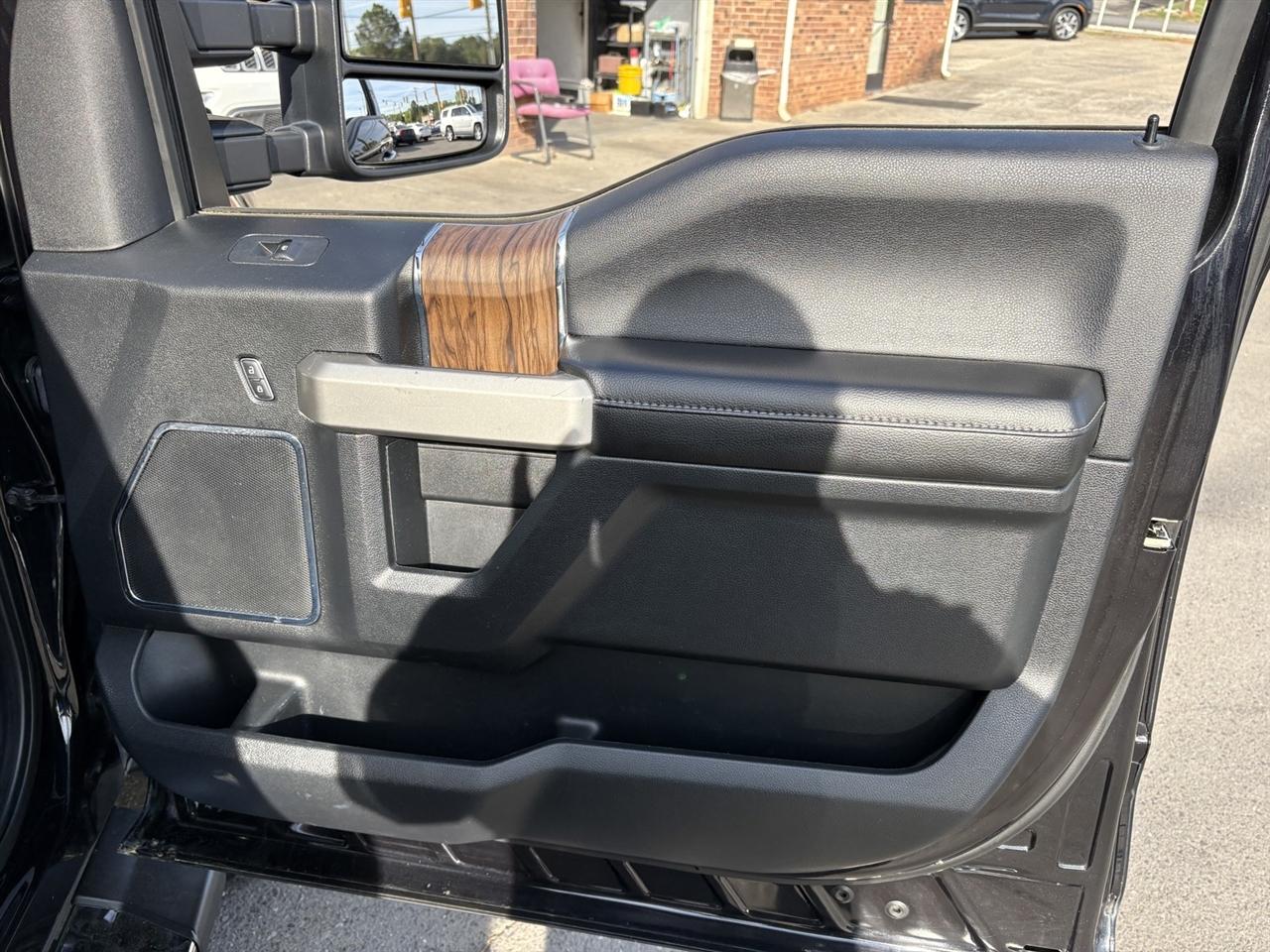 Ford F-150 Lariat 4WD SuperCrew 5.5' Box 2019