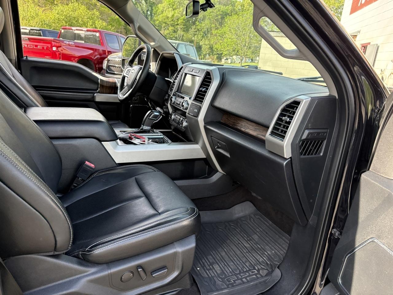 Ford F-150 Lariat 4WD SuperCrew 5.5' Box 2019