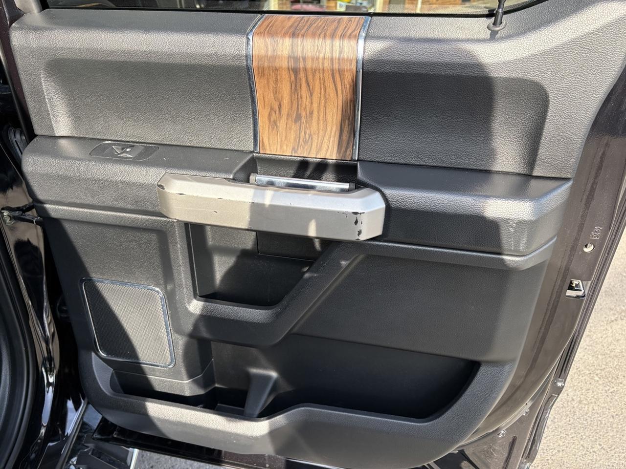 Ford F-150 Lariat 4WD SuperCrew 5.5' Box 2019