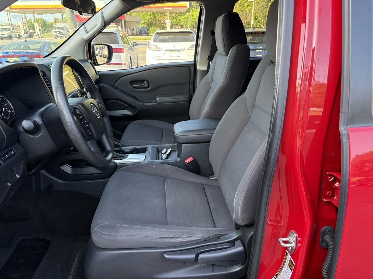 Nissan Frontier S Crew Cab 4WD 2022