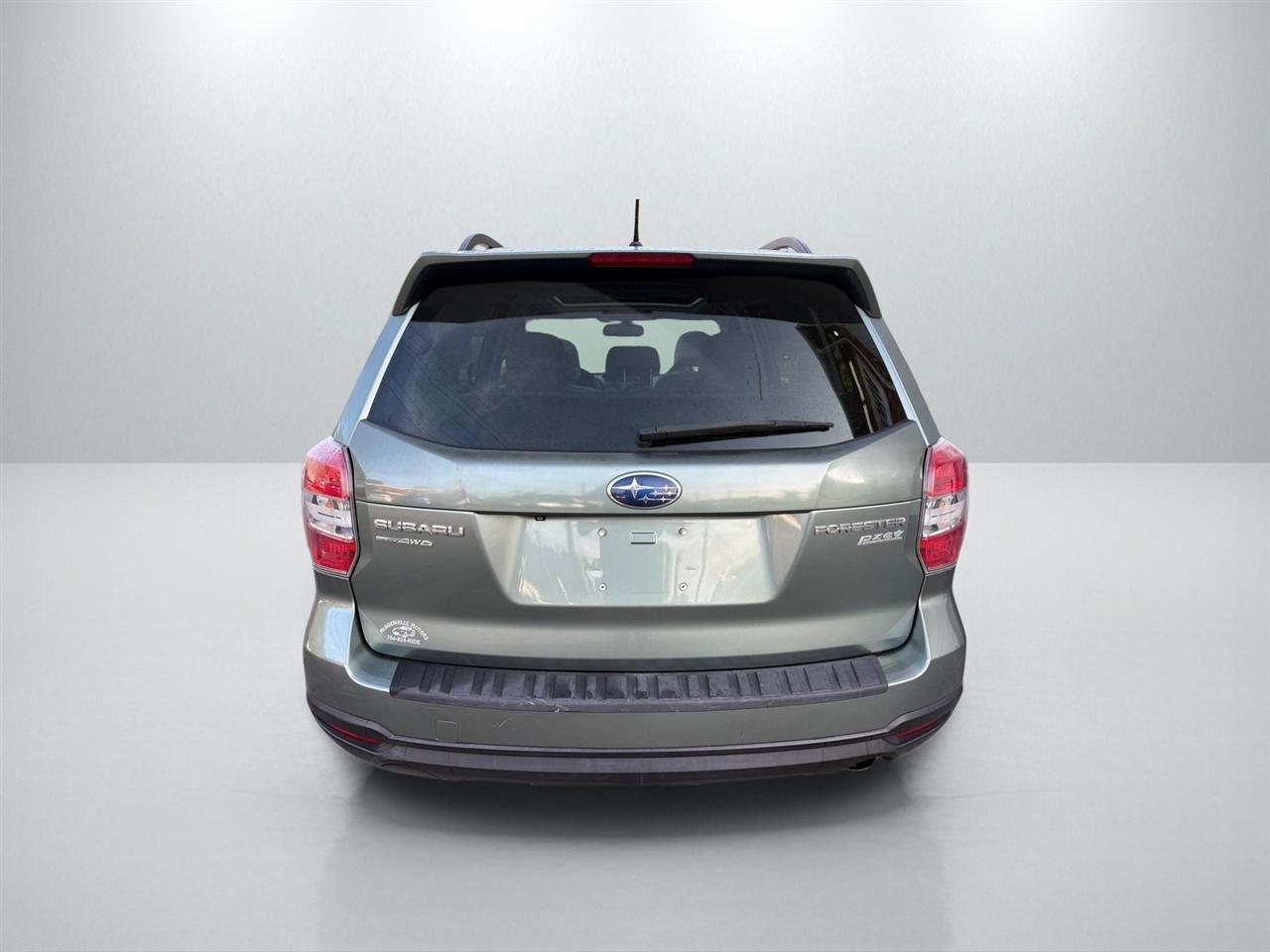 Subaru Forester 2.5i Limited 2015