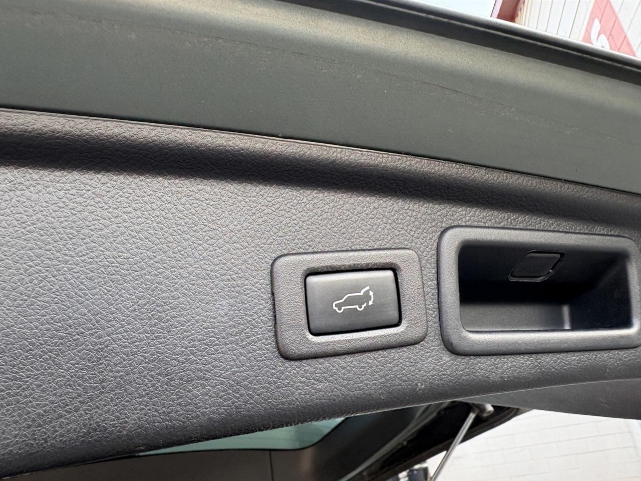 Subaru Forester 2.5i Limited 2015