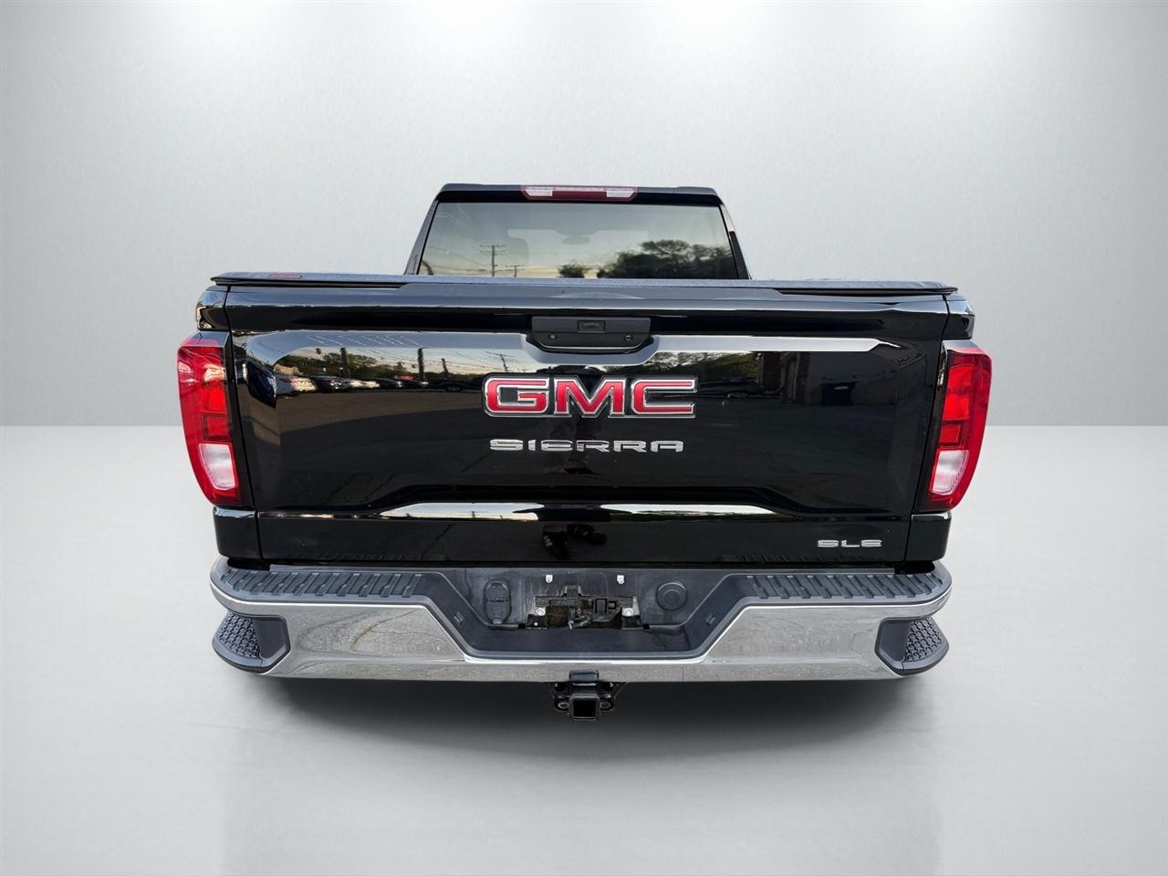 GMC Sierra 1500 SLE Crew Cab Short Box 4WD 2021