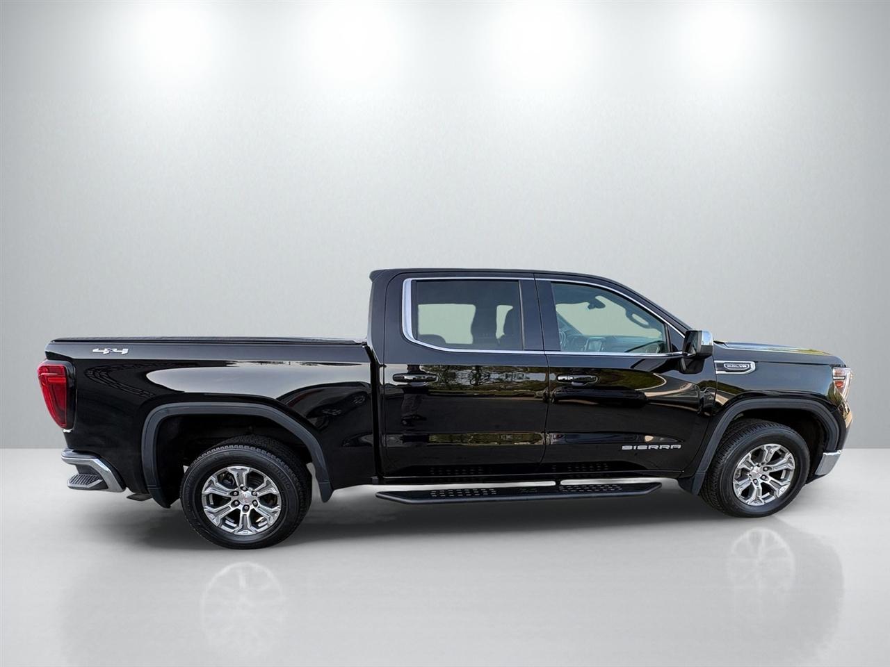 GMC Sierra 1500 SLE Crew Cab Short Box 4WD 2021