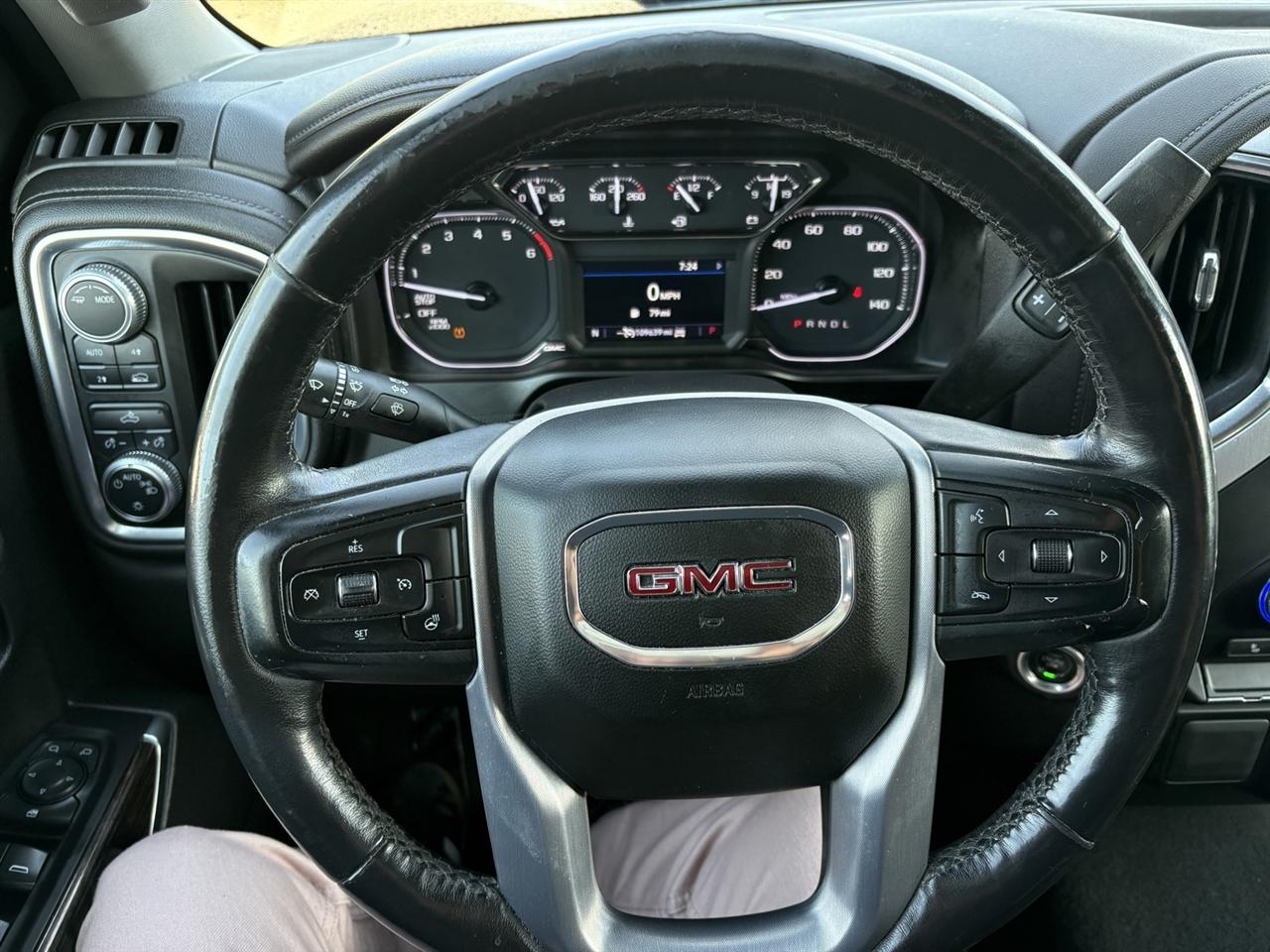 GMC Sierra 1500 SLE Crew Cab Short Box 4WD 2021