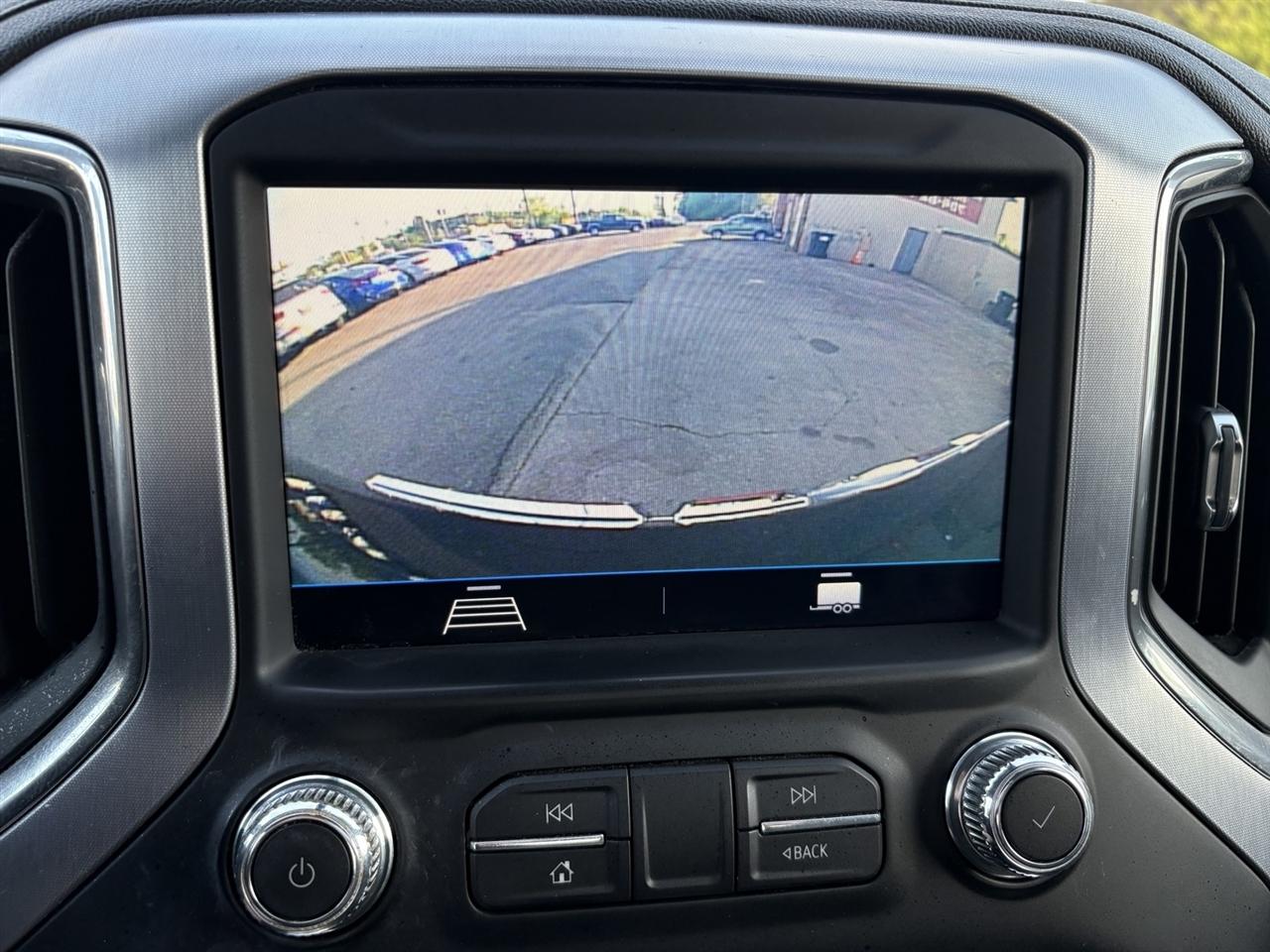 GMC Sierra 1500 SLE Crew Cab Short Box 4WD 2021