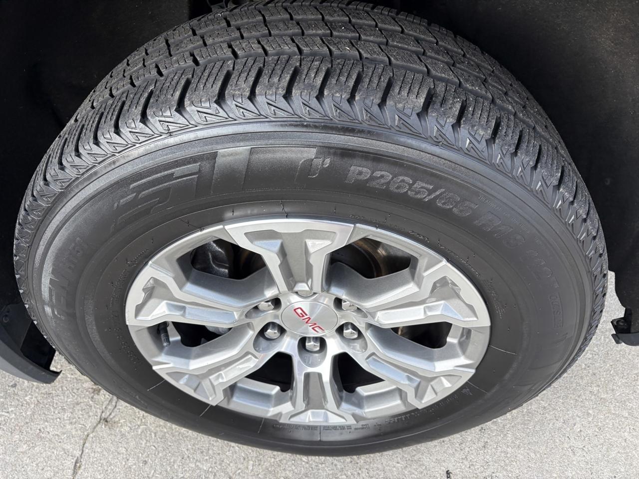 GMC Sierra 1500 SLE Crew Cab Short Box 4WD 2021