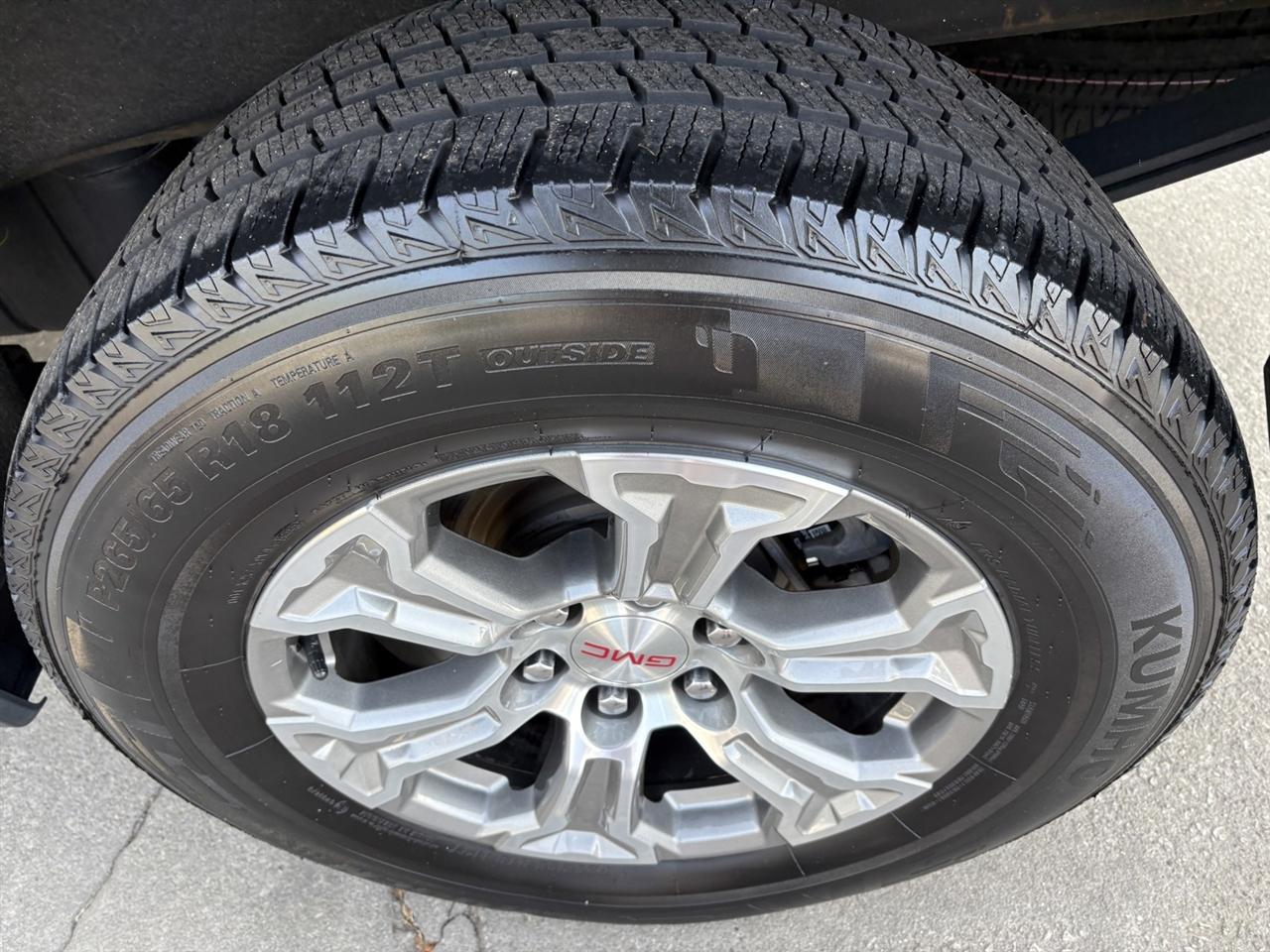 GMC Sierra 1500 SLE Crew Cab Short Box 4WD 2021