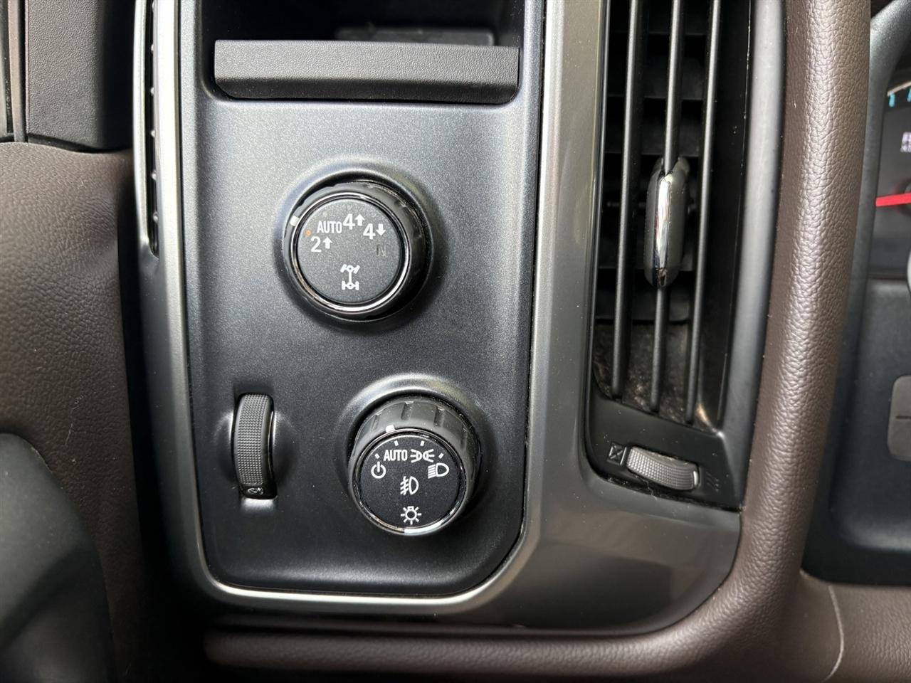 Chevrolet Silverado 1500 LT Crew Cab 4WD 2018
