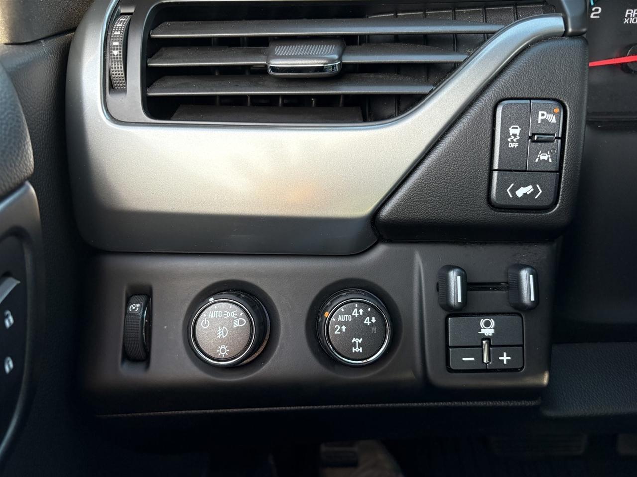 Chevrolet Tahoe LTZ 4WD 2016