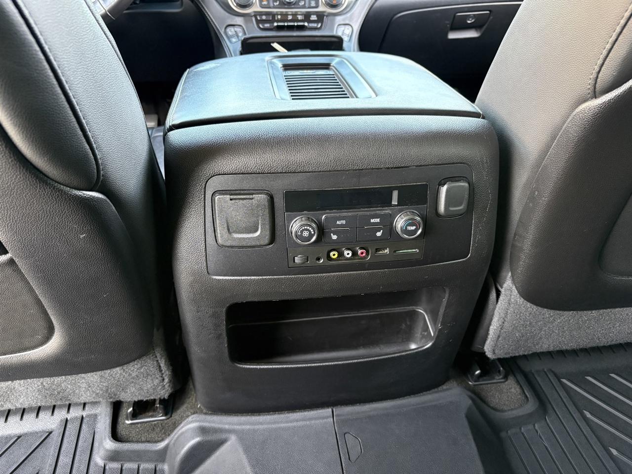 Chevrolet Tahoe LTZ 4WD 2016