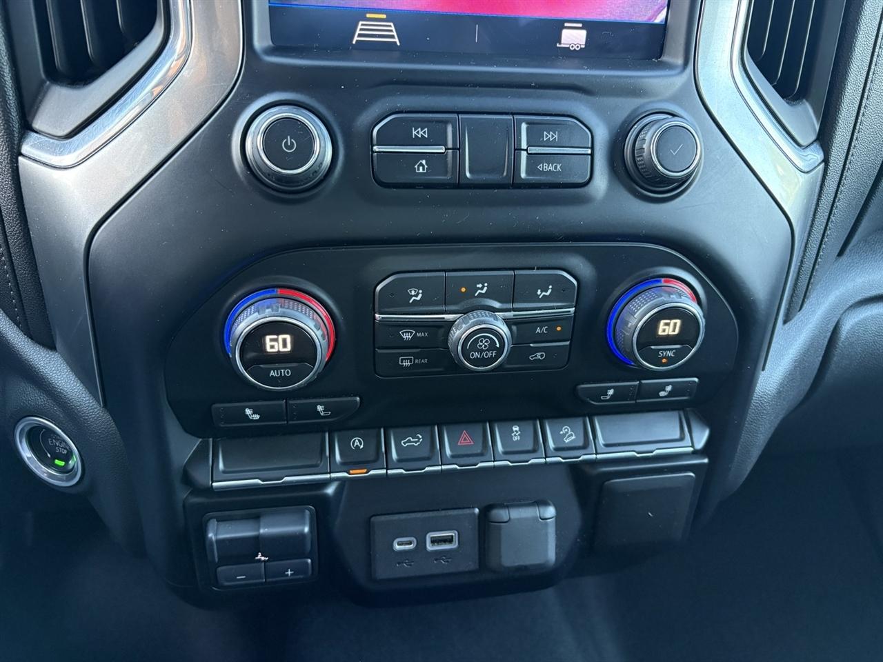 Chevrolet Silverado 1500 RST Crew Cab 4WD 2019
