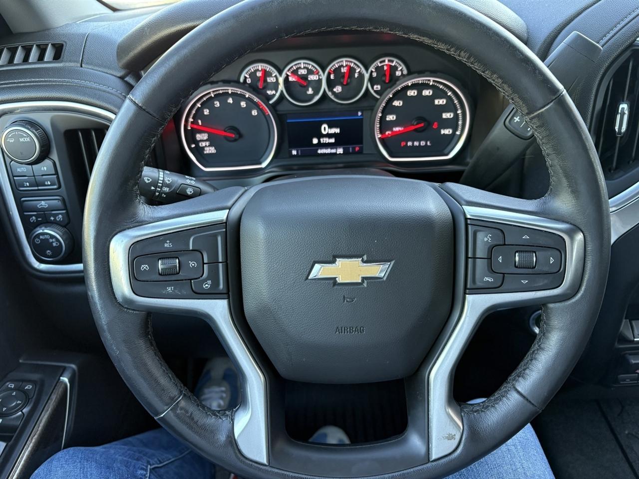 Chevrolet Silverado 1500 LT Crew Cab 4WD 2020