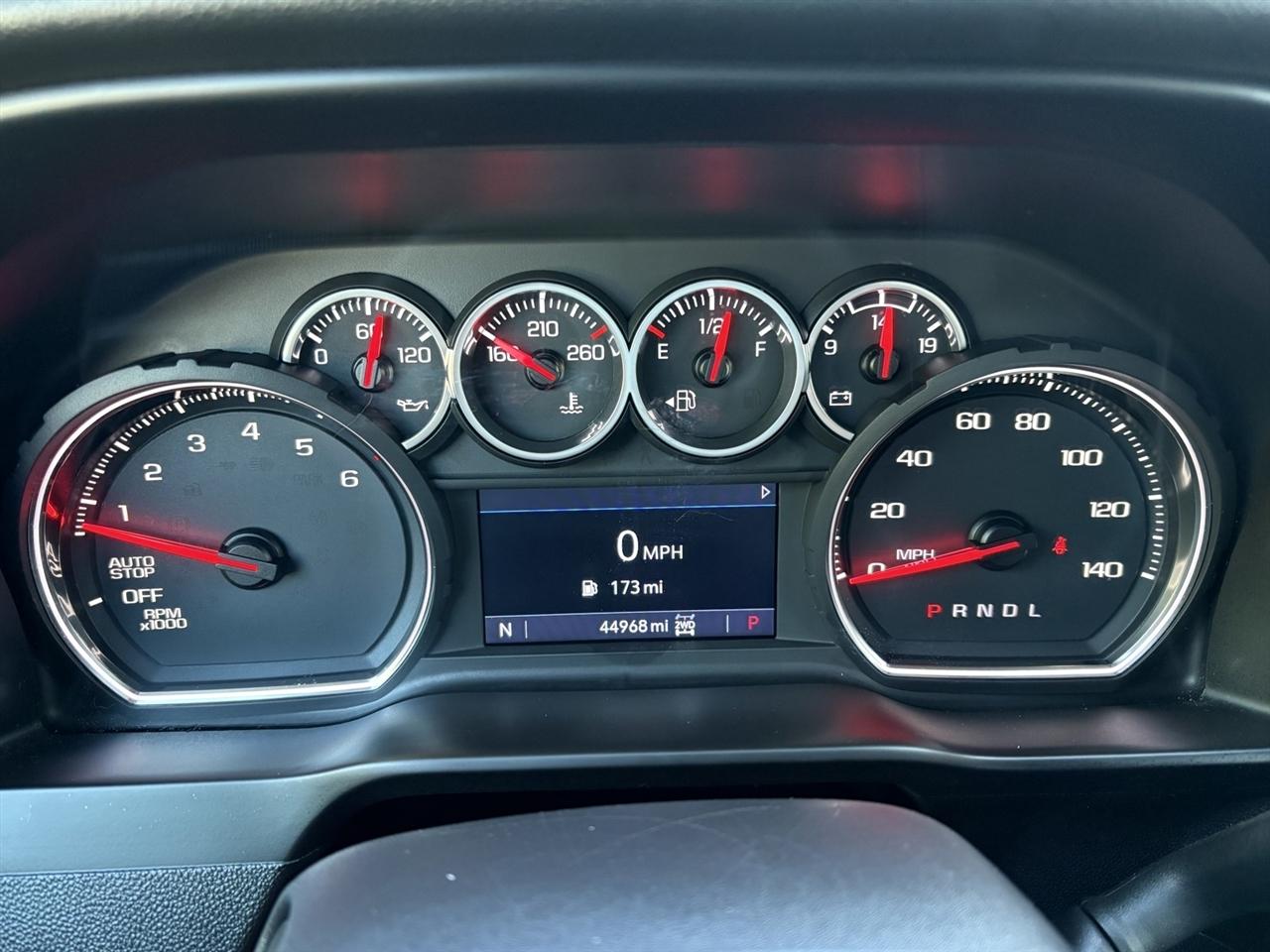 Chevrolet Silverado 1500 LT Crew Cab 4WD 2020