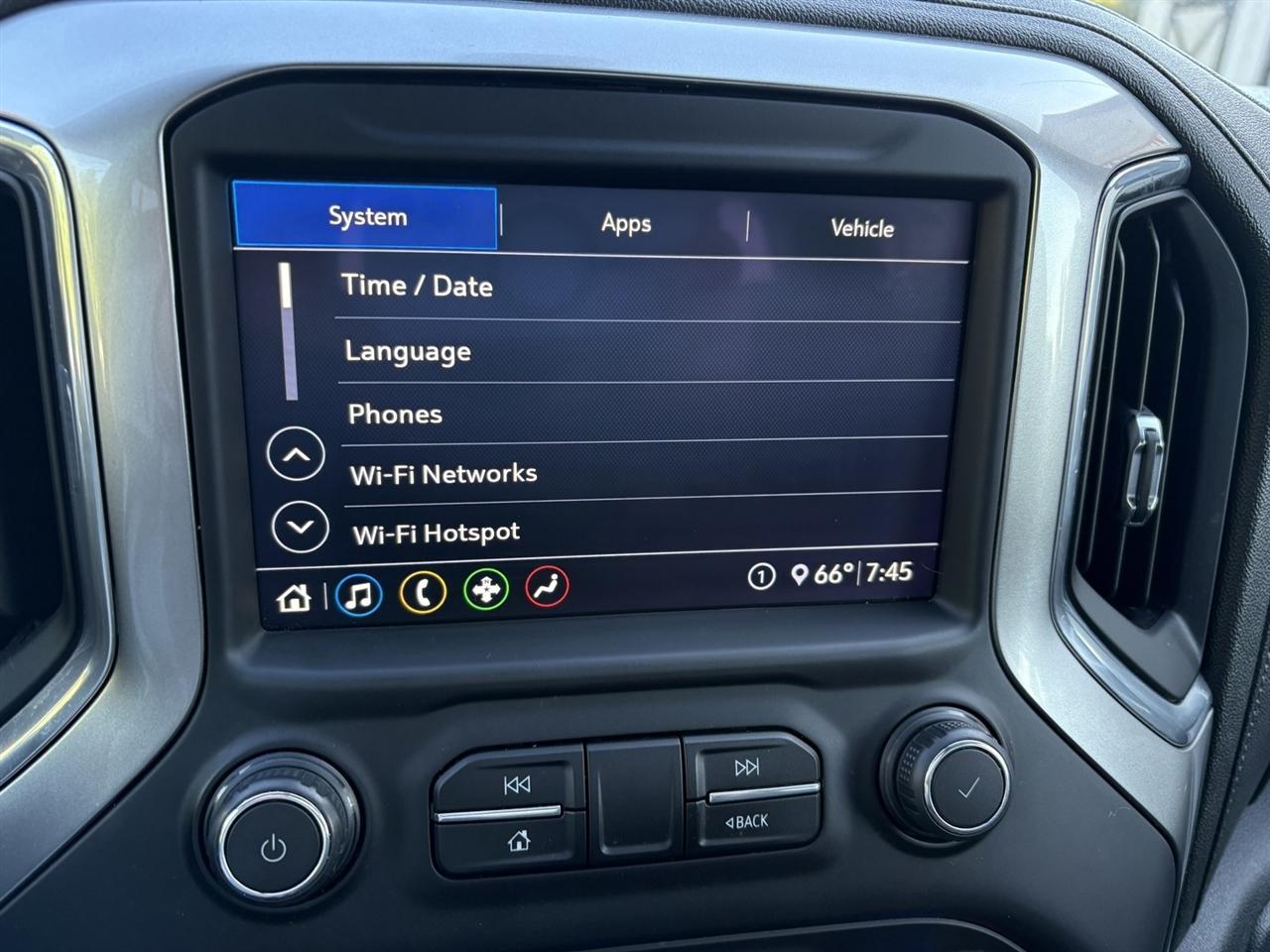 Chevrolet Silverado 1500 LT Crew Cab 4WD 2020