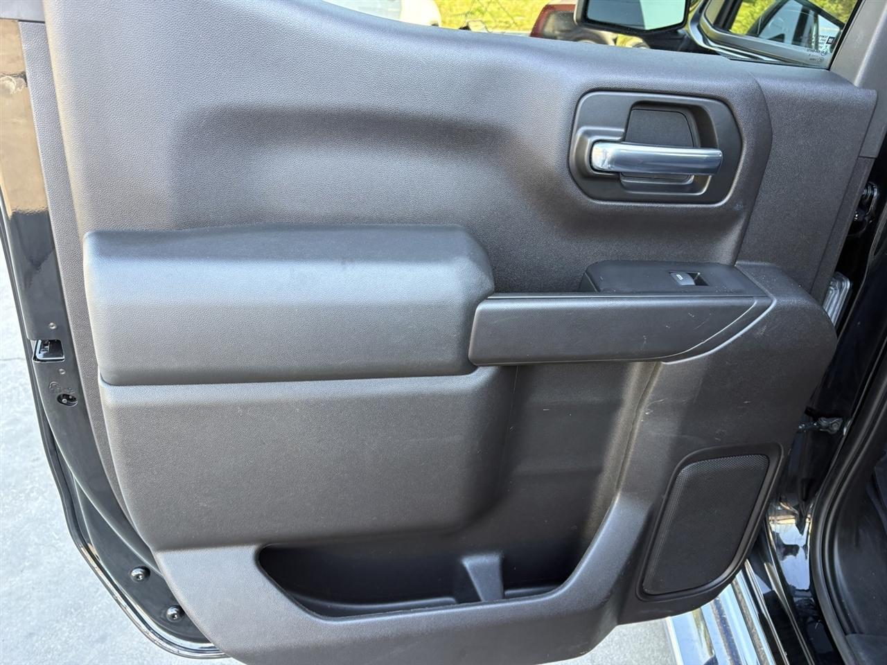 Chevrolet Silverado 1500 LT Crew Cab 4WD 2020