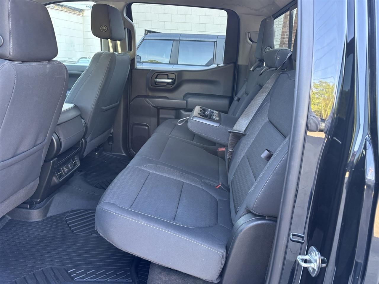 Chevrolet Silverado 1500 LT Crew Cab 4WD 2020