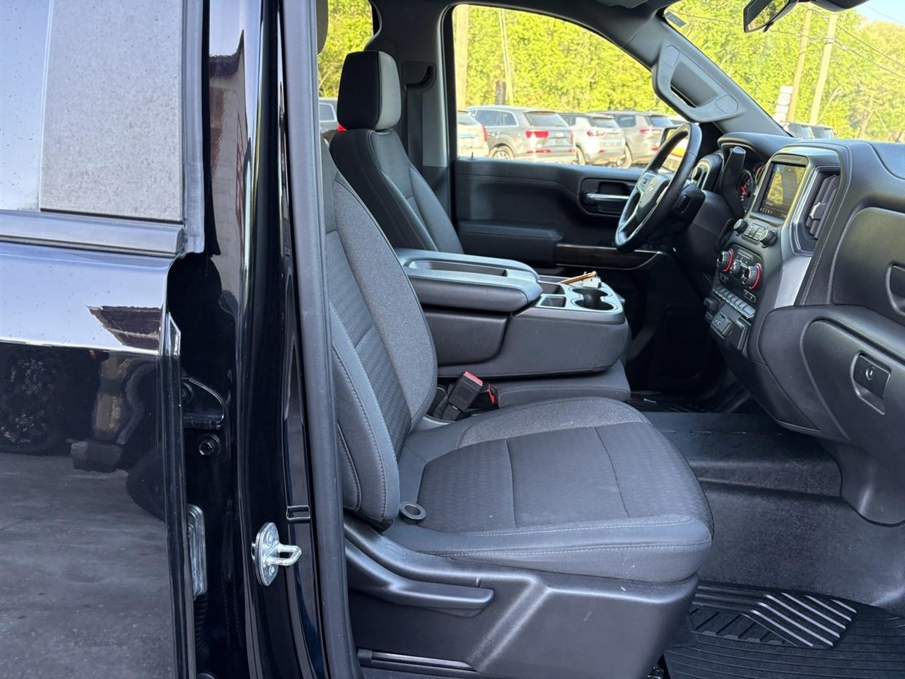 Chevrolet Silverado 1500 LT Crew Cab 4WD 2020