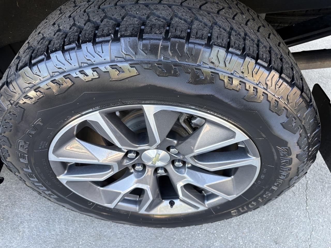 Chevrolet Silverado 1500 LT Crew Cab 4WD 2020