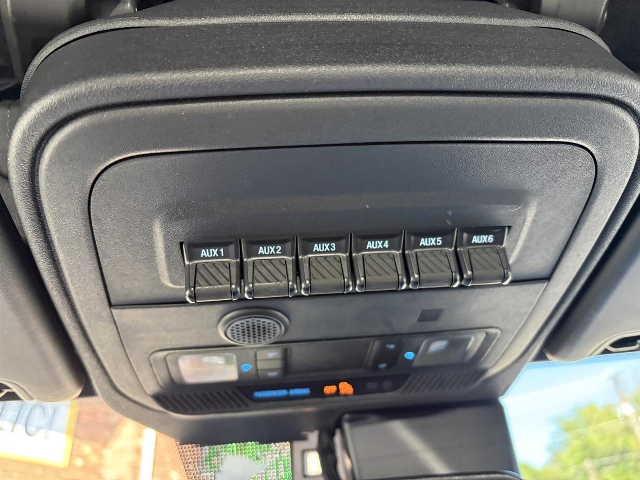 Ford Bronco Base 4-Door w/Advanced 2022