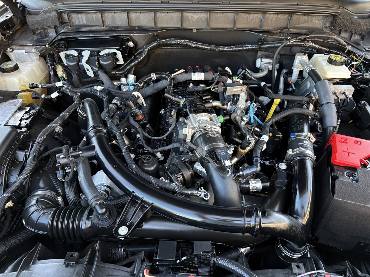 Ford Bronco Base 4-Door w/Advanced 2022