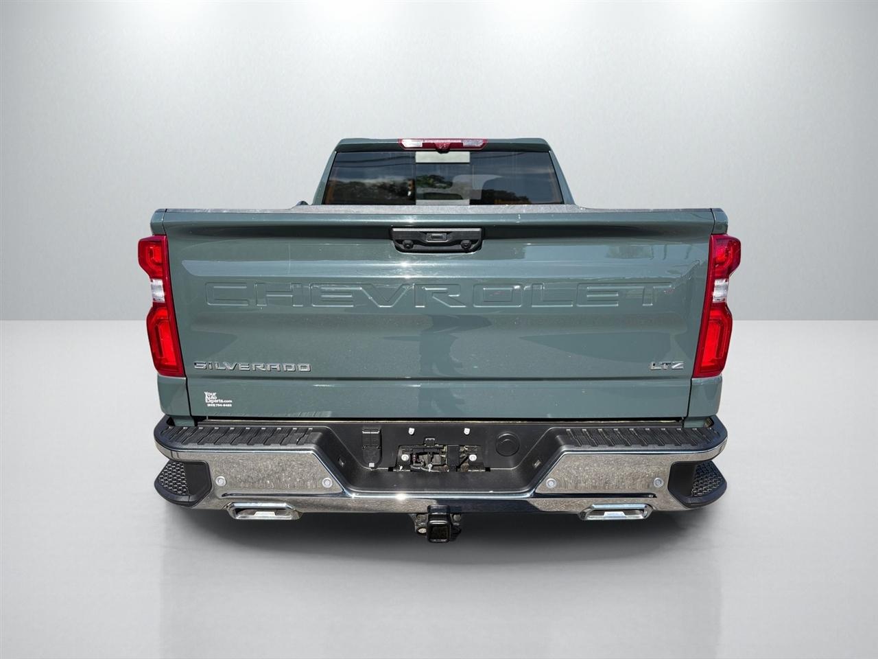 Chevrolet Silverado 1500 LTZ Crew Cab 4WD 2025