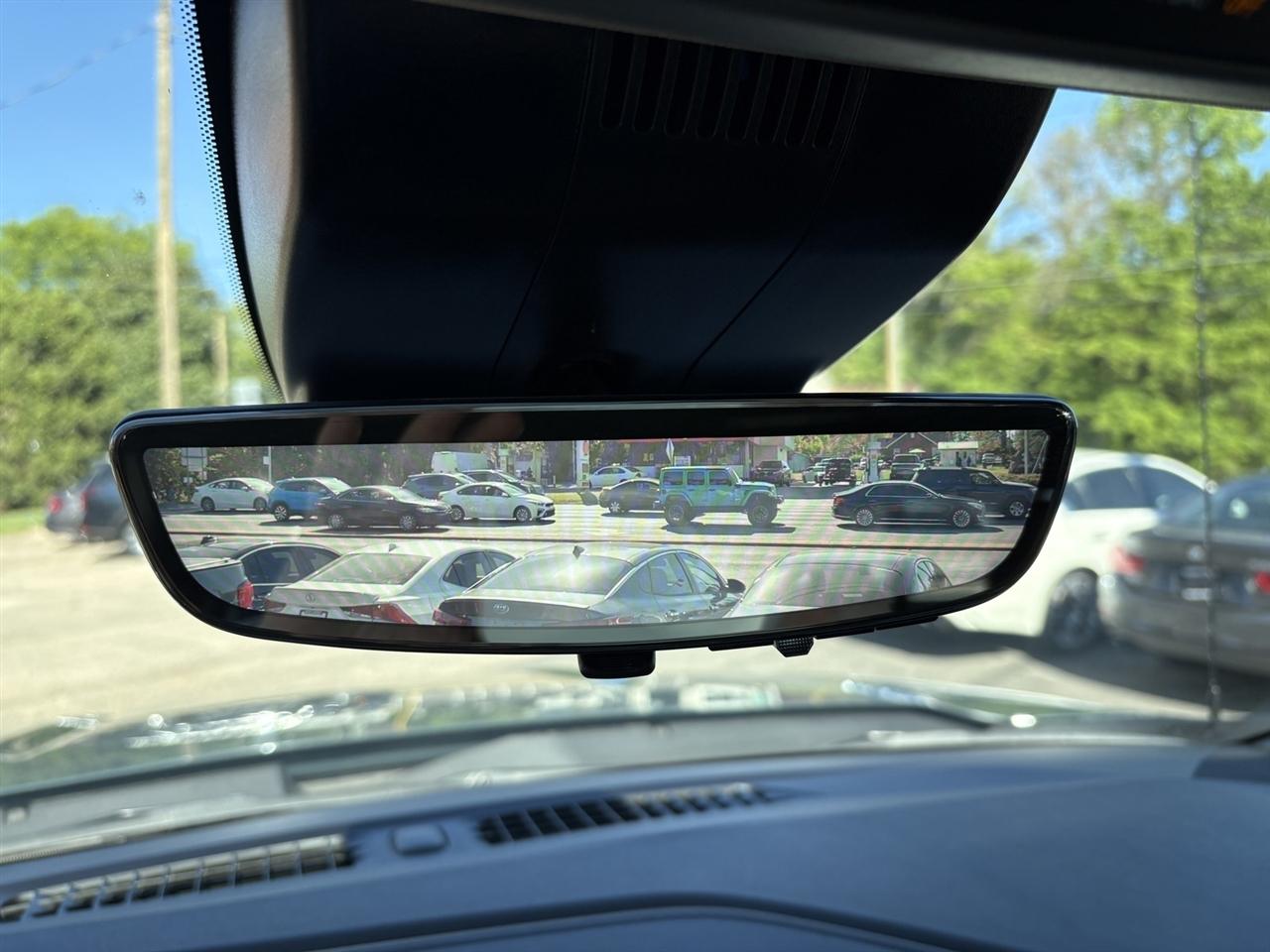 Chevrolet Silverado 1500 LTZ Crew Cab 4WD 2025