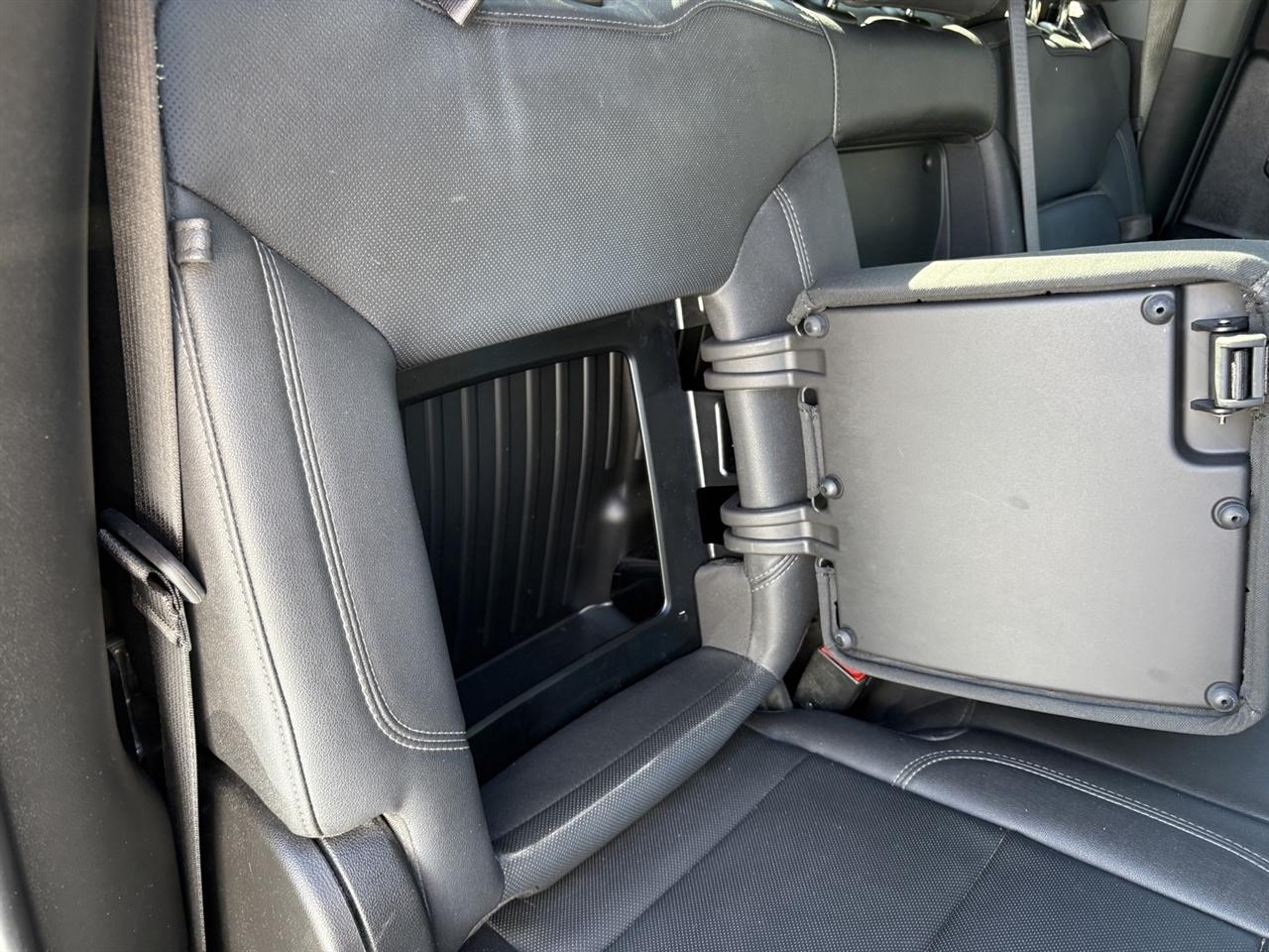 Chevrolet Silverado 1500 LTZ Crew Cab 4WD 2025