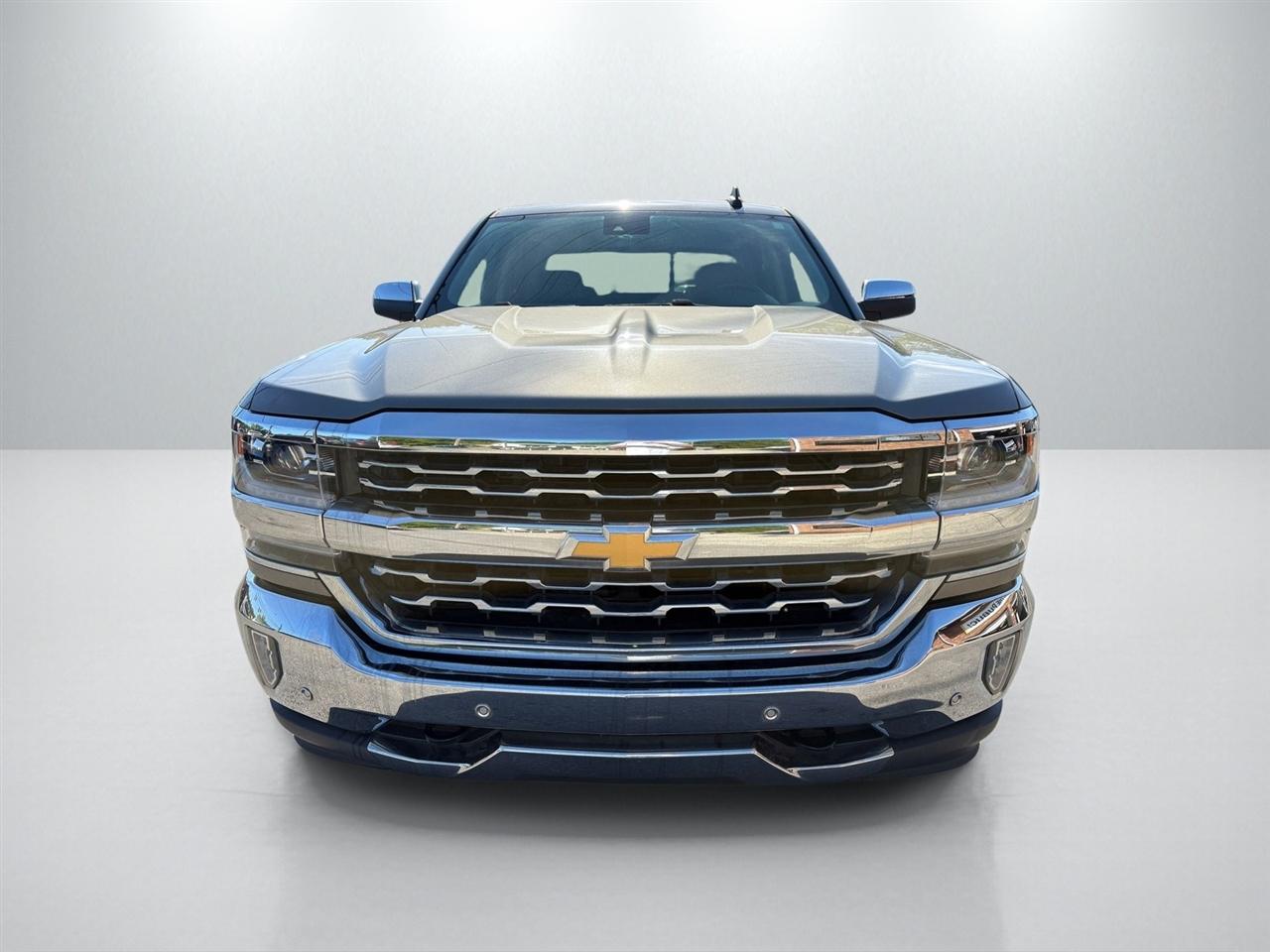 Chevrolet Silverado 1500 LTZ Crew Cab 2WD 2017